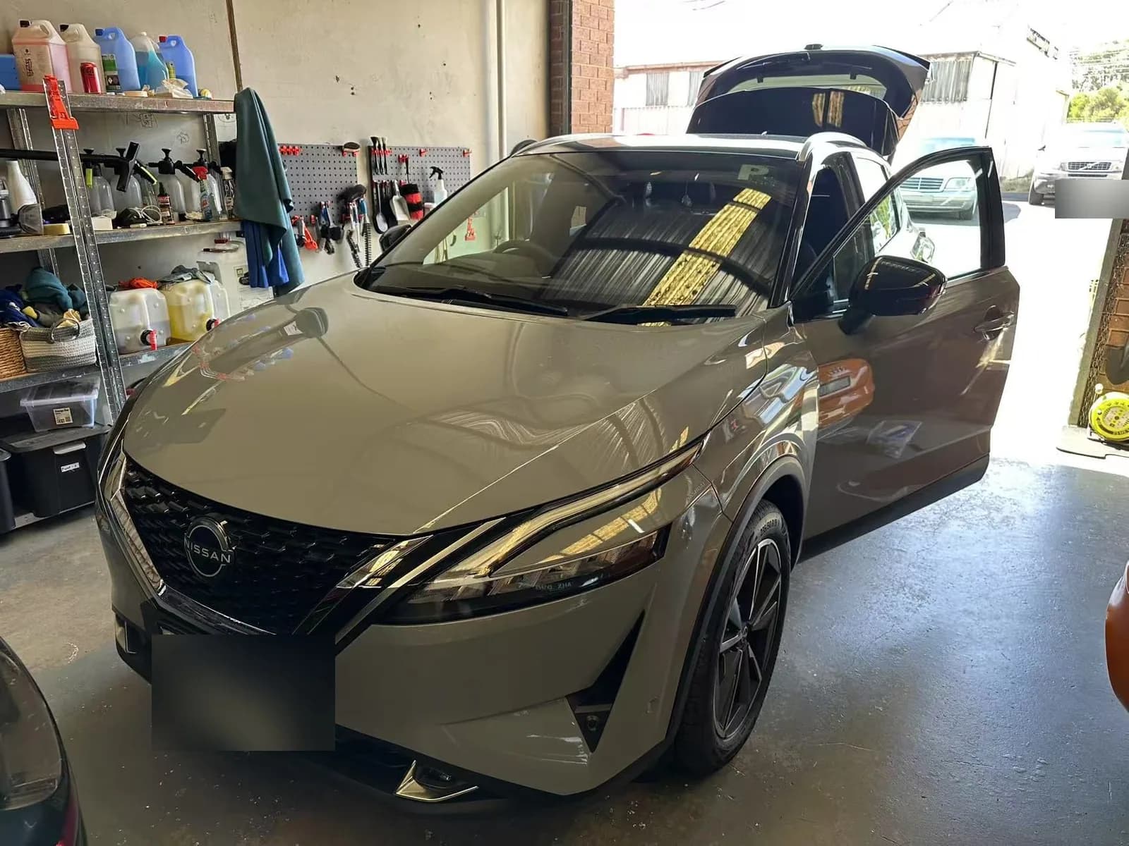 Nissan Qashqai at C1 Automotive for a 70mai A810 dash cam installation in Melbourne